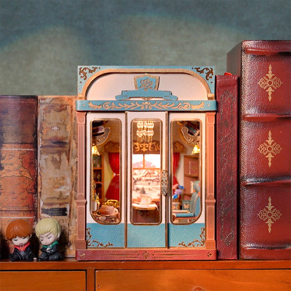 3D Train Cabin Puzzle 3D Train Cabin Puzzle
