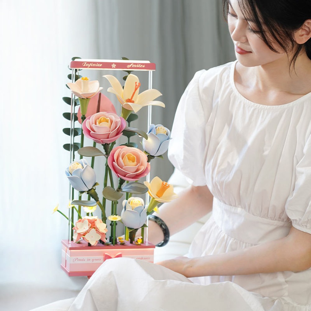 Blooming Bouquet 3D Plastic Puzzle